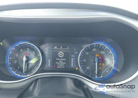 2020 Chrysler Pacifica Touring from USA, damaged, VIN 2C4RC1FG2LR149545